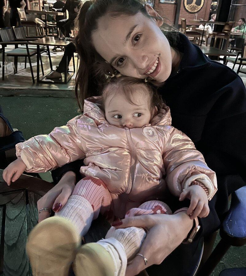 Çağla Arbağ ve Cemre